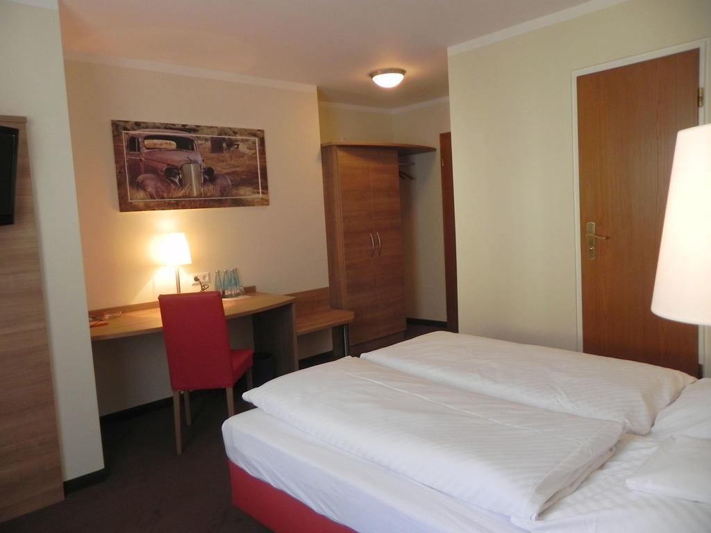 פרוידנשטאדט Hotel Schwanen מראה חיצוני תמונה